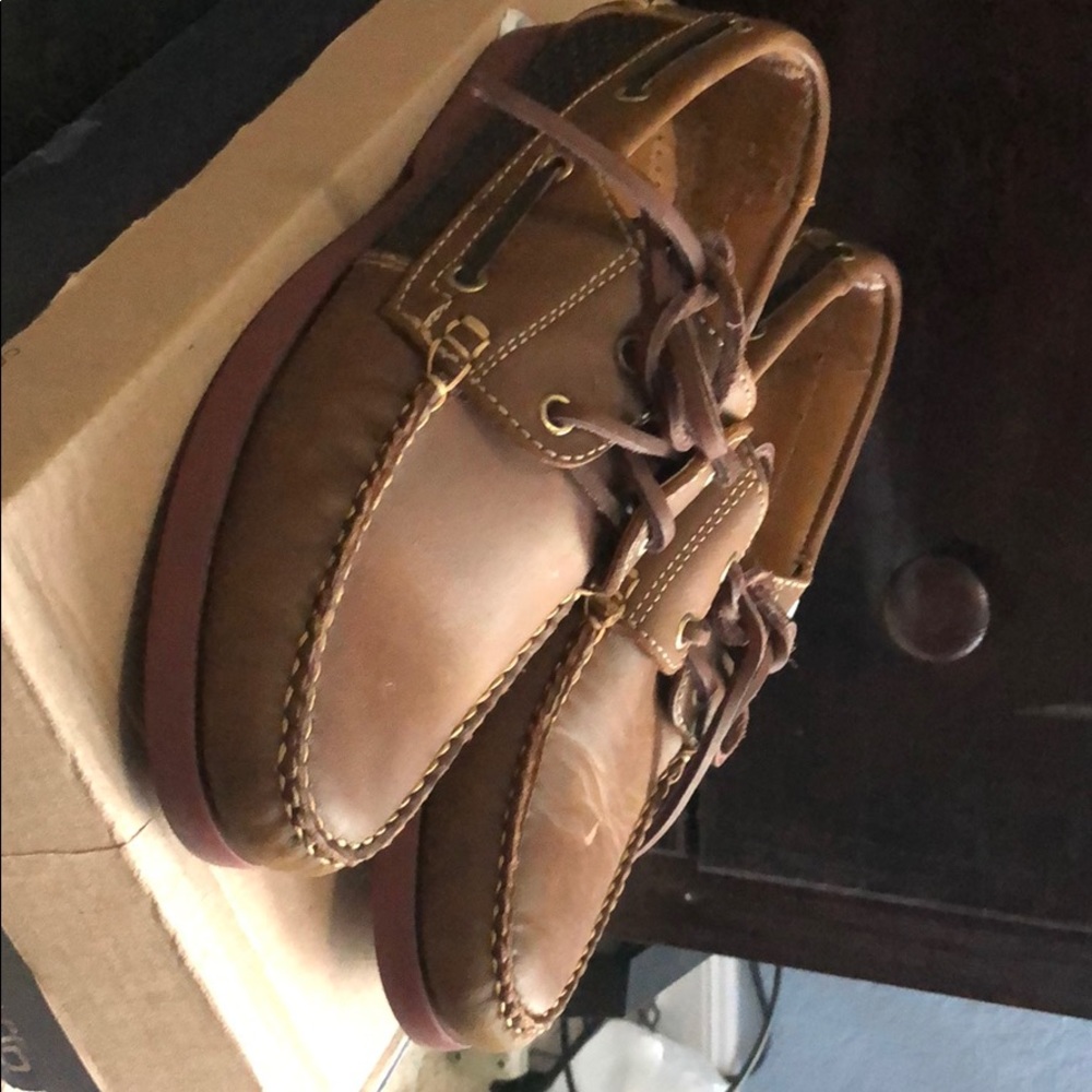 Sperry like boat shoe